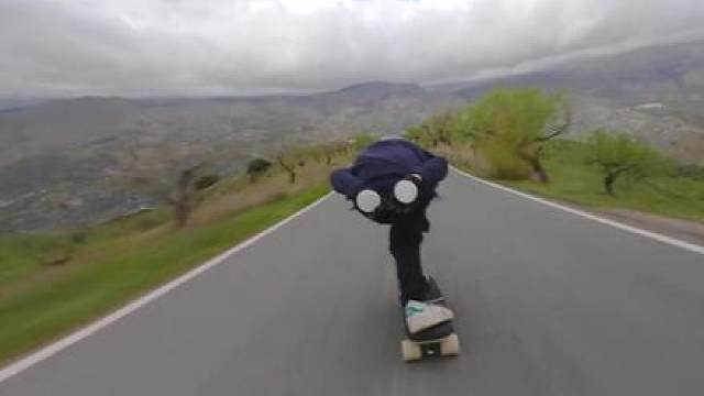 去追风吧！像风一样自由