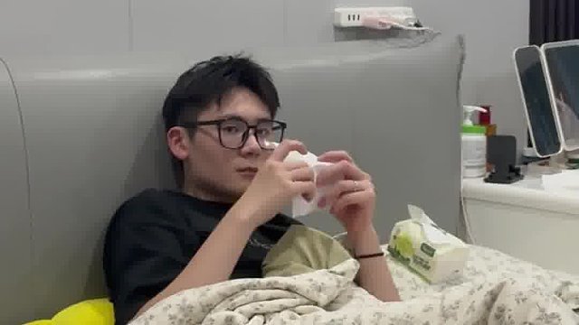 当女友晚上说不回来时