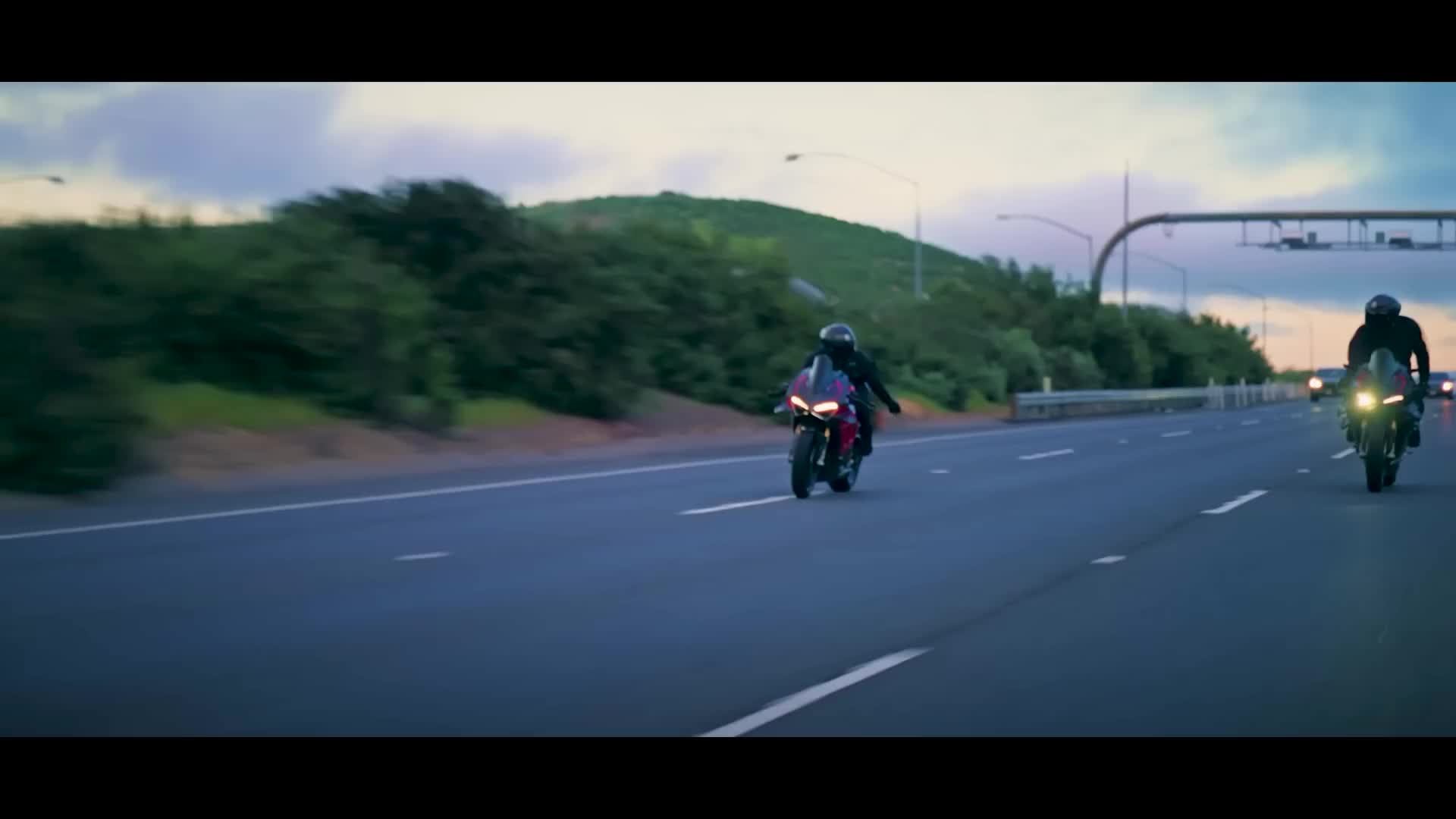 20260113 令人望而生畏的梦想 - 超级摩托车（特邀嘉宾：Revrozell、ImKay 和