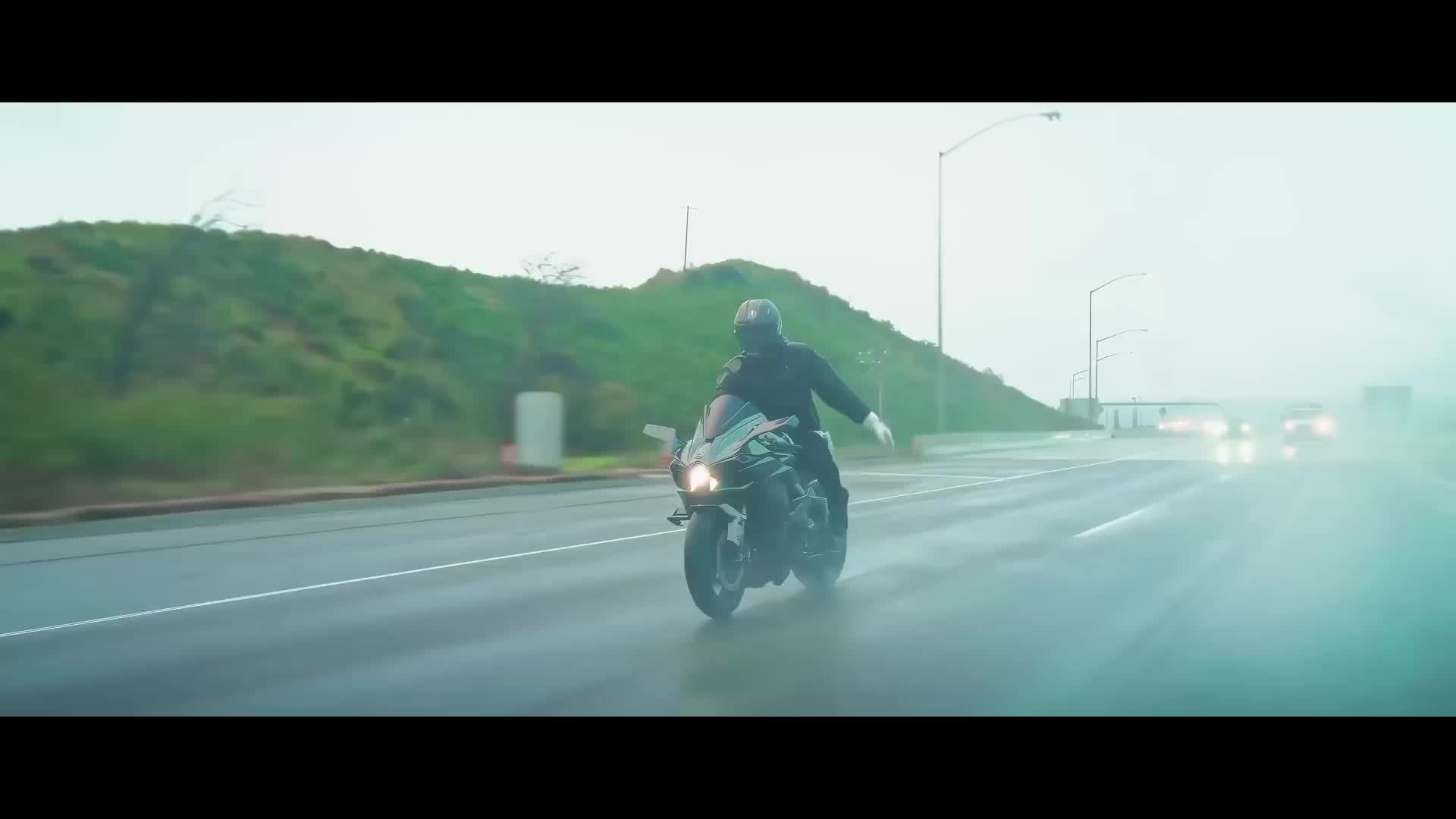 20260113 摘下面具 - 超级摩托车（ft. altereddark、ImKay 和 Stev