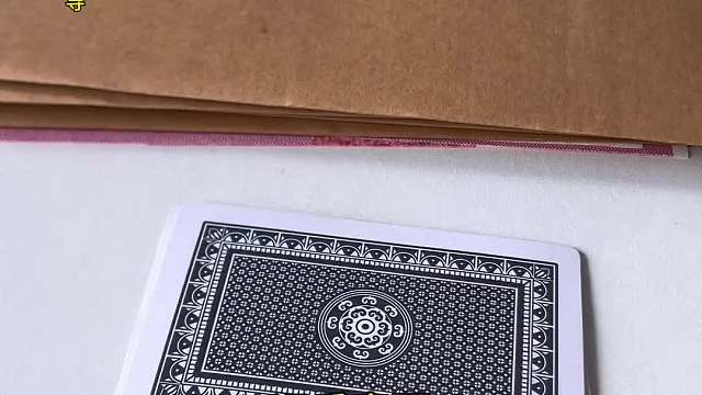 远离赌博，珍爱家庭！