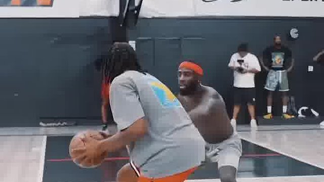 如果你管这球叫好球，那我就管推人叫好防守！