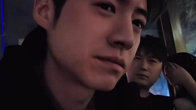 不想再做电灯泡了