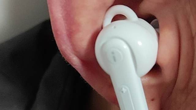 科大讯飞助听器好用吗？助听器最好的助听器多少钱？助听器测评