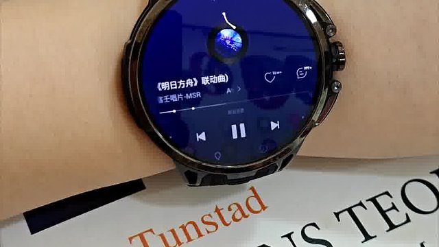 而且还是独立插卡全网通