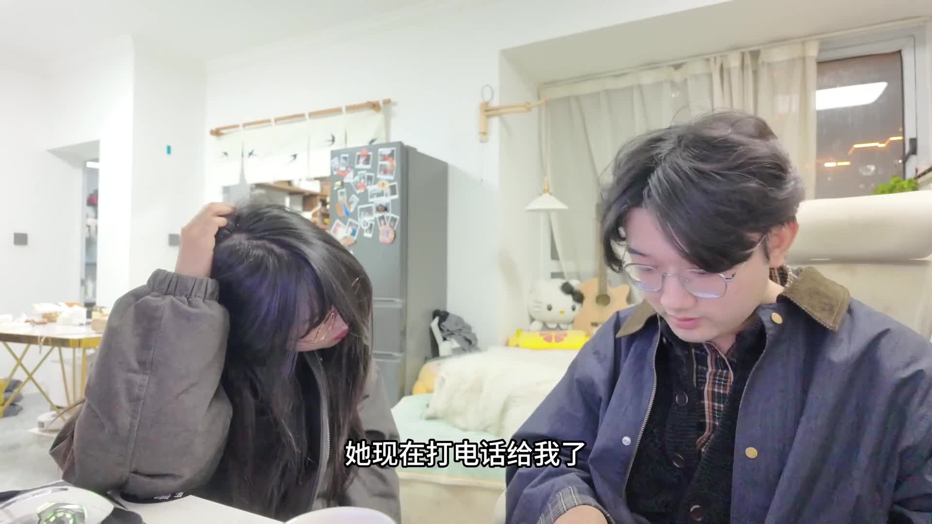 当我故意假装“别的女人”打亲密电话