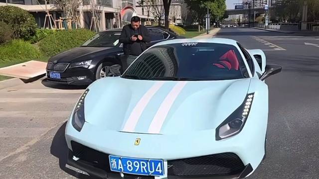 小龙女跑车已卖