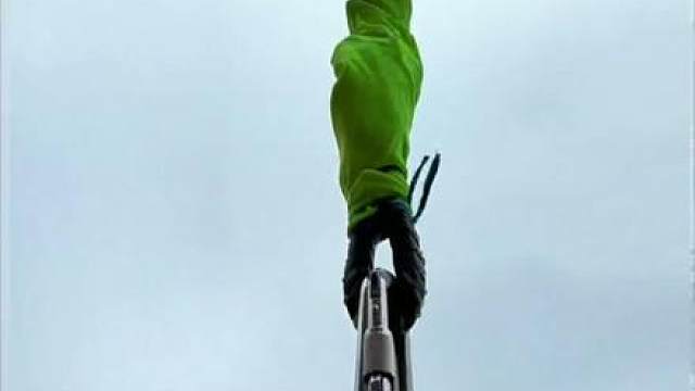 硬币的第三面是自由