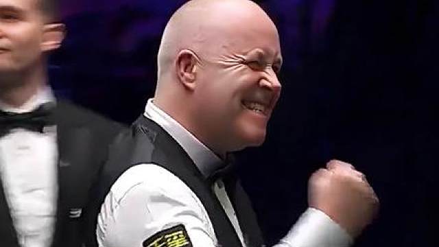 斯诺克历史时刻！希金斯三连鞭逆转，闯进大师赛决赛