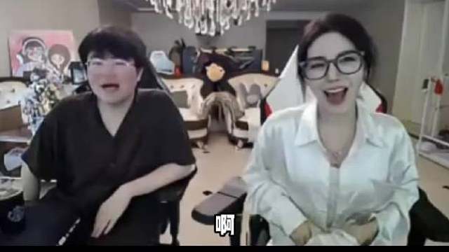 “你觉得LPL女主持谁最漂亮？” Rita一个问题，让姿态当场石化 网友热评： 1、艾希奶妈lpl自