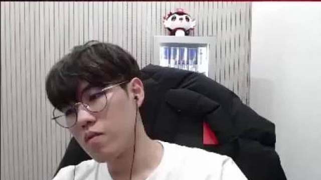 别人发泄靠运动，Oner发泄靠ATI  ​​​