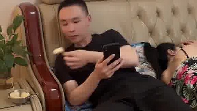 一次主动换来终生内向