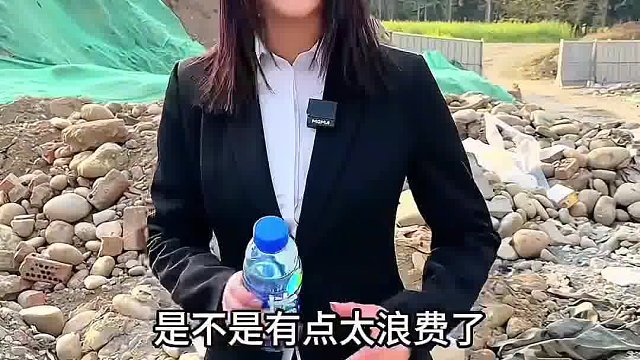 这么热的天，也不说冻一下拿上去，都热搜了