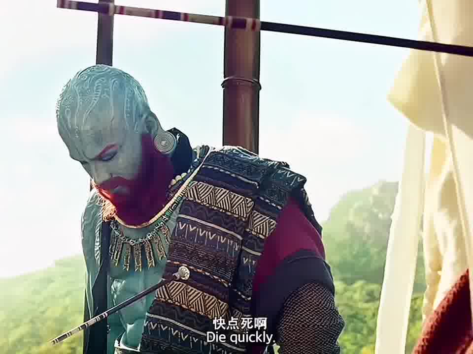 女王派人举起弓箭朝着师徒四人射去