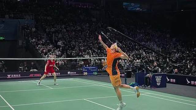 “心中的那一抹橙色终究难以抹去”