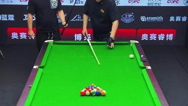 花枪王佟璐对战整活王韩羽，把中八打成斯诺克，结局出乎意料