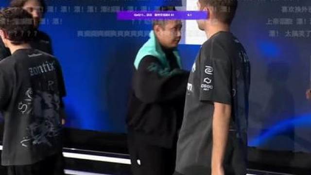 关中王来了！紫薇成功复仇绿龙