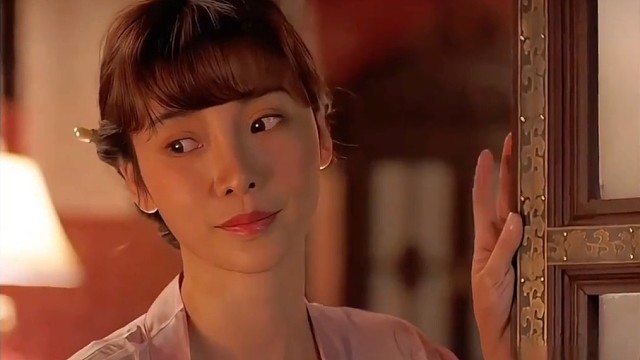 既是六子的表嫂，又是六子的初恋，更是他的启蒙老师... #文章#柳岩