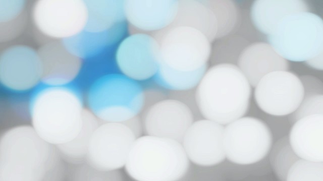 不念过往，不畏将来。