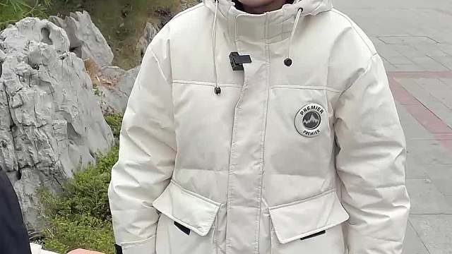 小本生意，概不退换，哼！