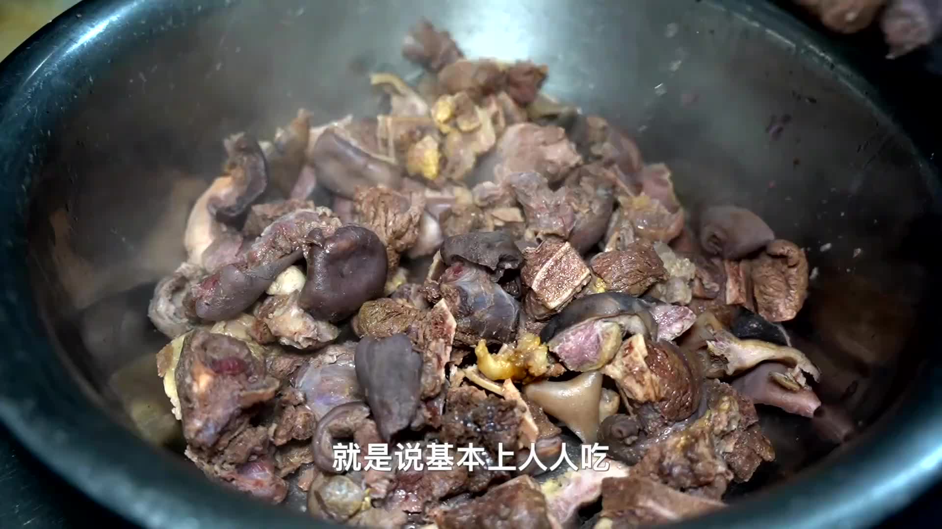 福建驴王在农村卖驴肉，1年200头驴，卖4万斤驴肉，真厉害