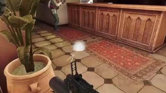 跑刀遇见野生的哈基蜂，于是我要......