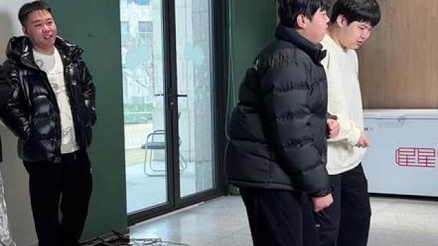 笑死我了，宝哥这个转身后仰真有点东西