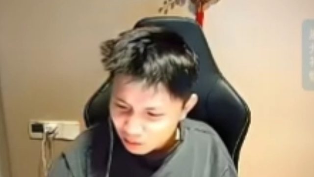 "咋还急眼了呢?"