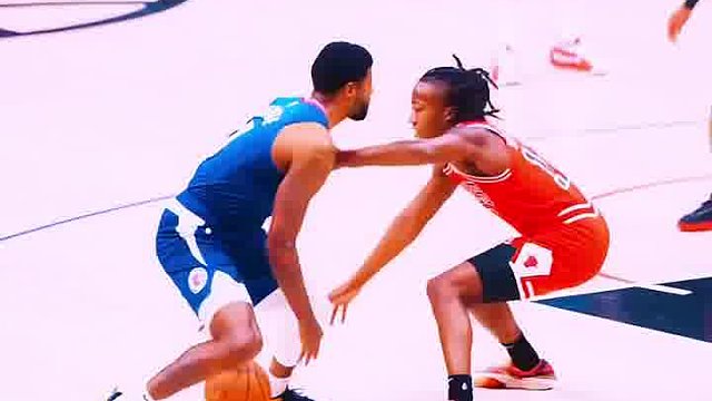 乔治慢动作急停跳投精准入网