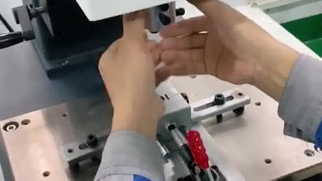 恒友音达超声波  超声波塑料焊接机