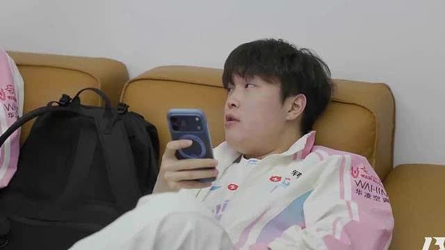 如果真走了，那就该付出代价让他付出，成年人要为自己行为买单。不是三岁小孩了。图1不保真…… ​​​