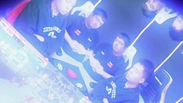 CF校长的甩狙还是太超模了