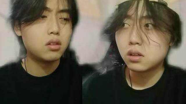 亚恒选择了弹幕最多的做法