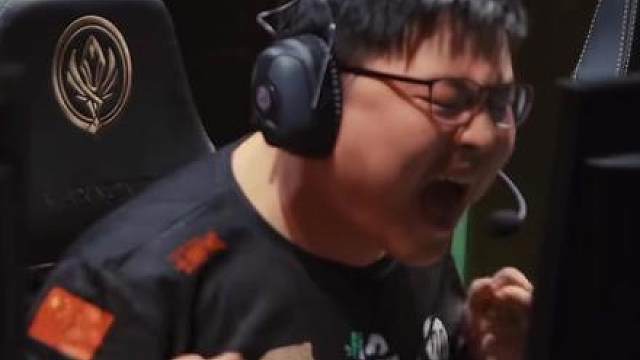 《电竞人物传-uzi》 最具争议的名人堂入选者，不吹不黑，从出道到退役 uzi 职业生涯全回顾！