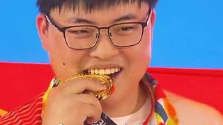 "人生有夢(mèng)，各自精彩"感謝Uzi曾帶給我們的感動(dòng)