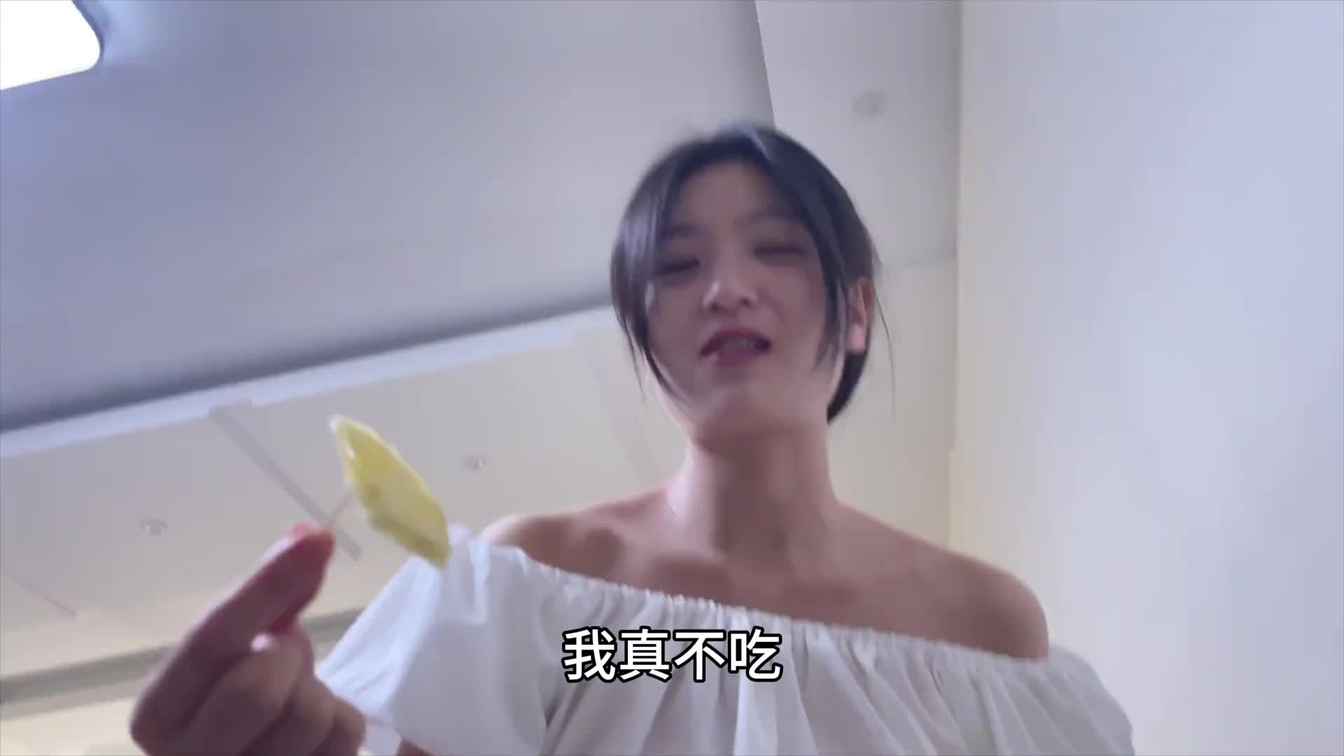 也不知道哪里听说的 多吃水果