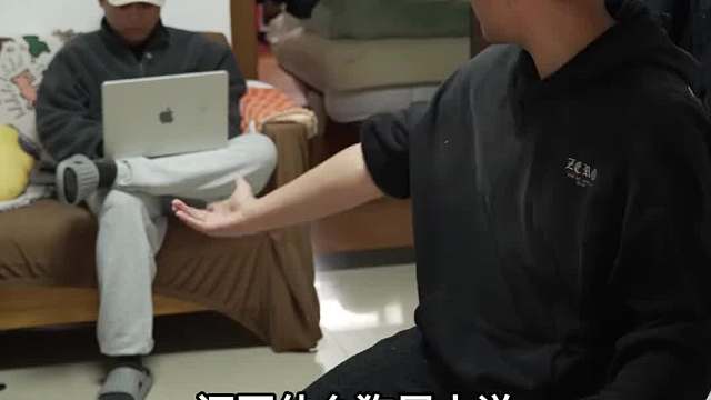 毕业后分手的情侣，现在都还过的好吗