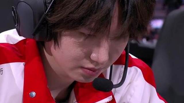 原来电竞真的都是表面关系，小白熊聊相关话题和一诺达成一致