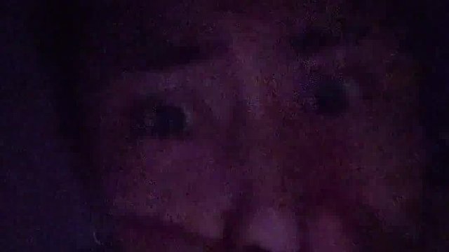 完了兄弟们  又来了她又来了