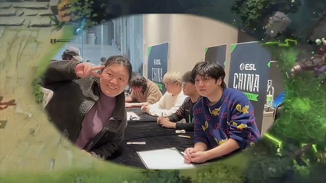 皮鞋Yang签名会现场，女粉丝有点多!