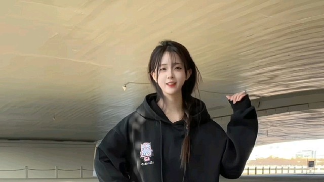 油头大王驾到～统统闪开