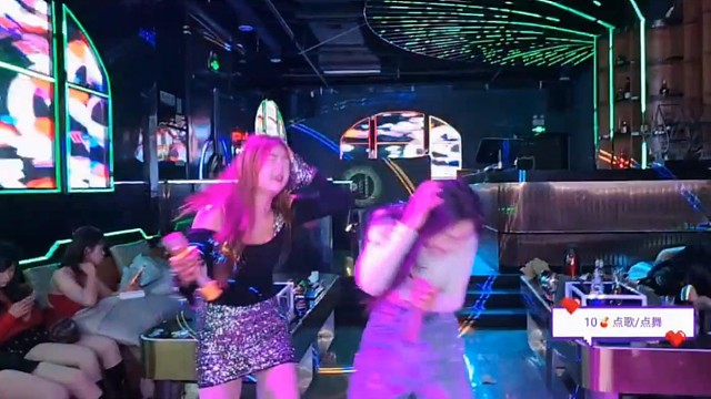 16028慧慧，花花