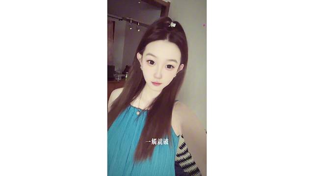 会有一束光。是为我打。会有一个人是为我而来。