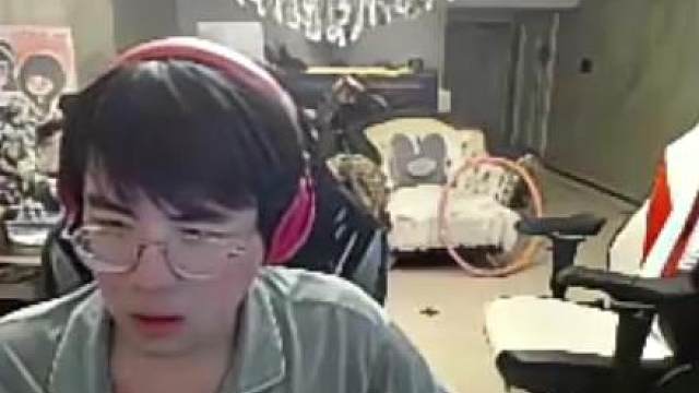 态神与浮生拉水友玩自定义，被水友杀到破防？要给对面全飞了？