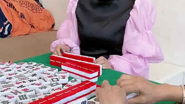 这麻将还能这样胡，小姐姐惊呆了