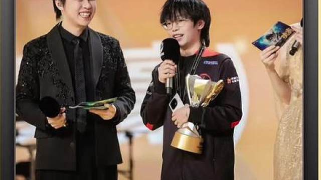 钟意评价今天AG打完他们第二轮在A组没有问题，都越打越自信了