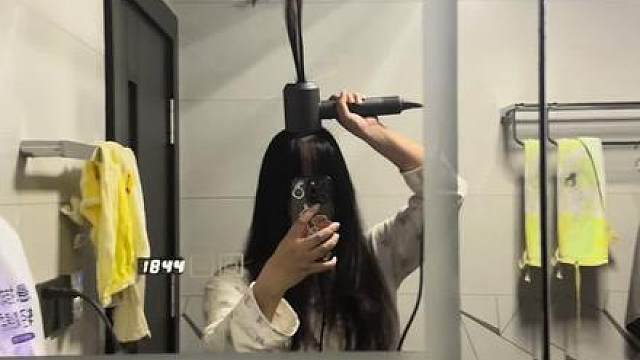 吹头发的正确方式