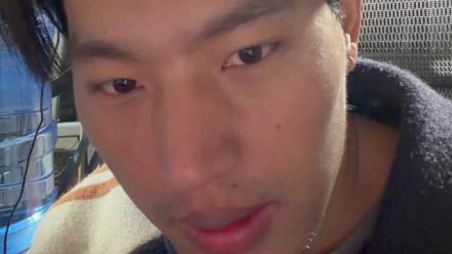 第一次比赛因为自己的疏忽导致决赛无缘、对不起啊兄弟们！