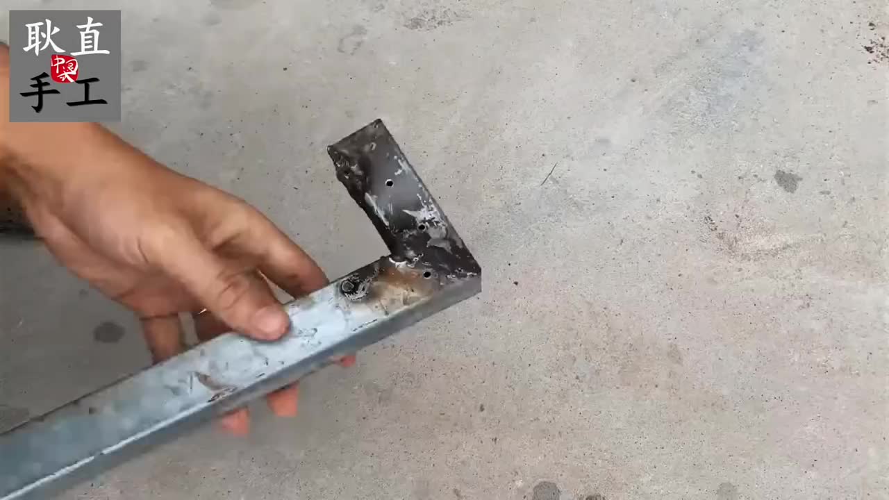 利用简单材料制作，用废机油作为燃料的火炉