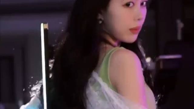 小酒窝翁馨 2022-11【早期练舞】(6)《Kokain》